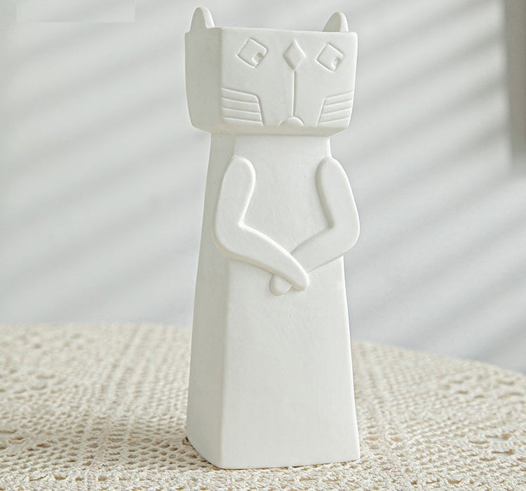 White Ceramic Kitten Design Vase | Multiple Sizes