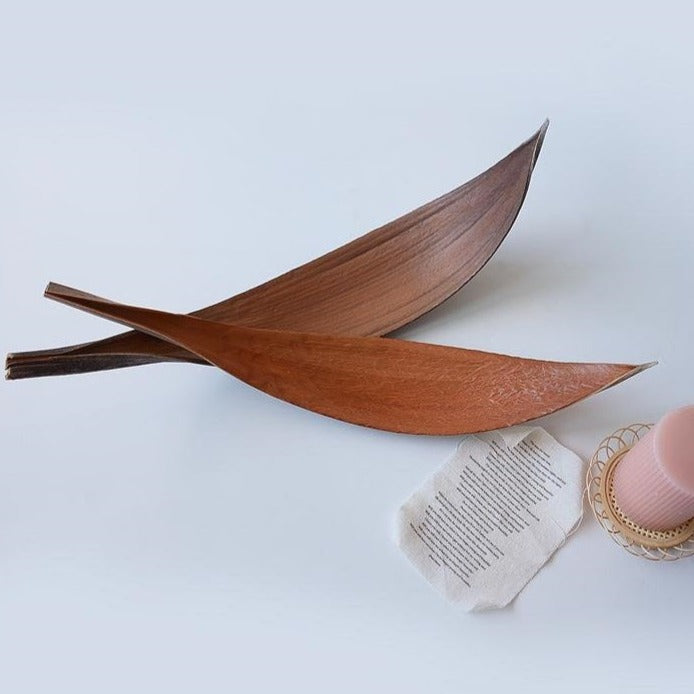 Wooden Leaf Display